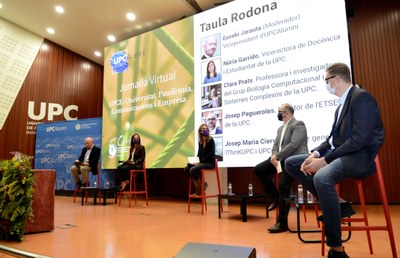 Inici de la taula rodona