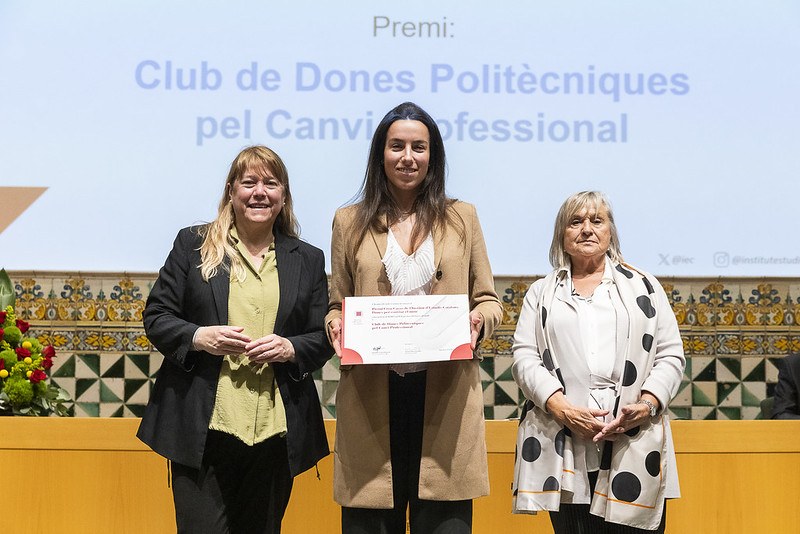 El Club de Dones Politicalècniques guanya El Premi Creu Casas de l'IEC per la seva iniciviva ComunicaDones俱乐部