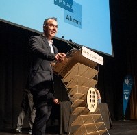 Club Vilanova Alumni - El presidente del Club participa en el acto de graduación de la EPSEVG